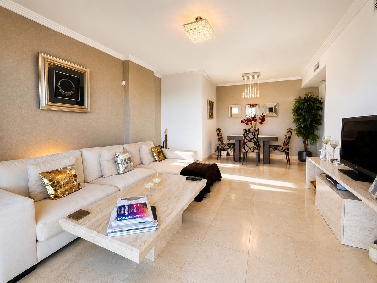 Appartement te koop in Los Flamingos | 2 slaapkamers H5450410