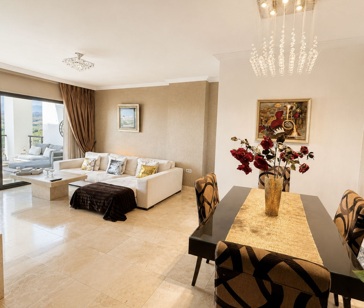 Appartement te koop in Los Flamingos | 2 slaapkamers H5450410