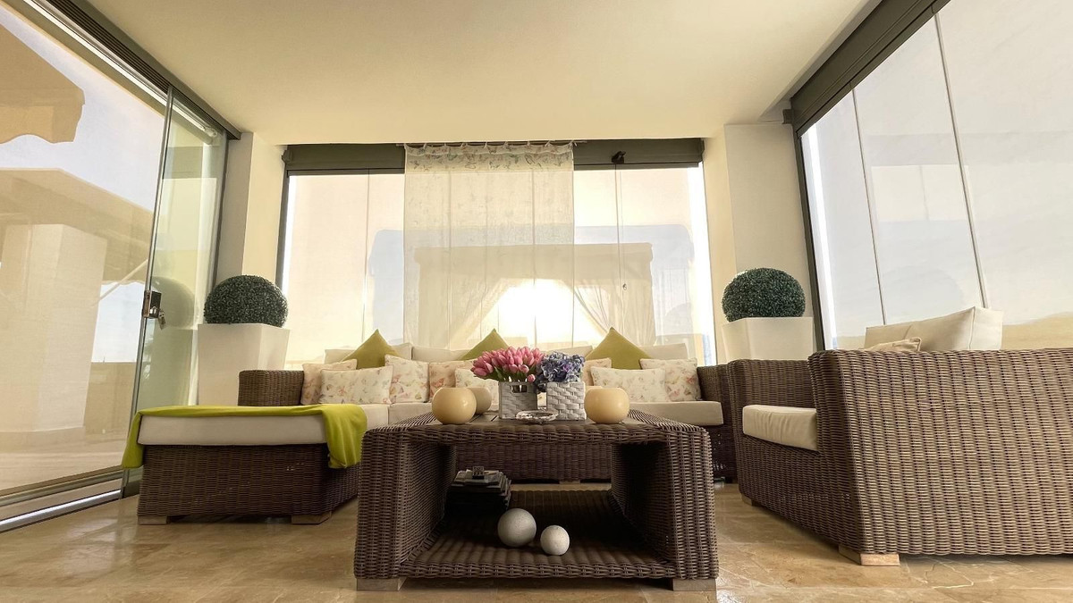 Appartement te koop in Los Flamingos | 3 slaapkamers H5513434