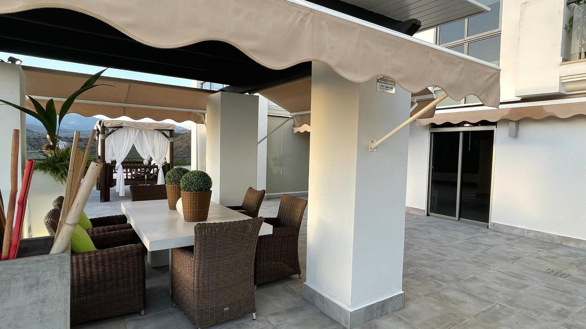 Appartement te koop in Los Flamingos | 3 slaapkamers H5513434