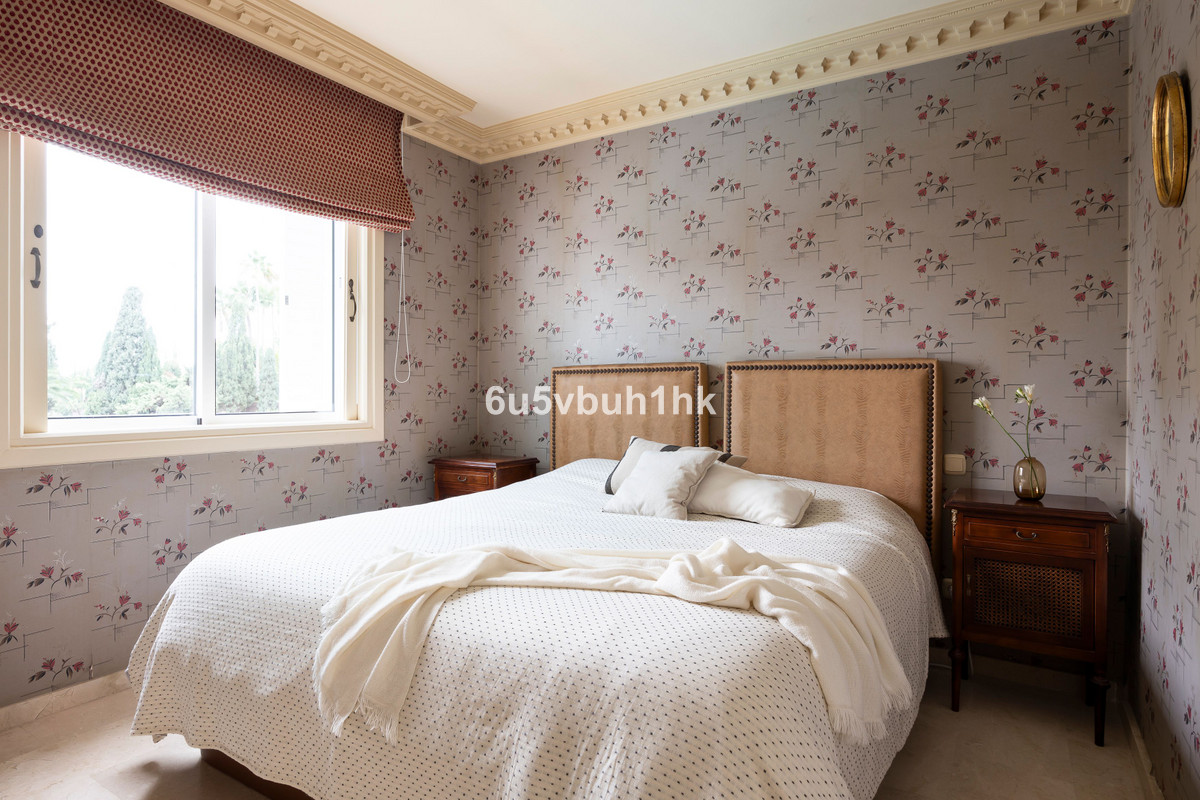 Penthouse te koop in Los Monteros | 3 slaapkamers H4884940