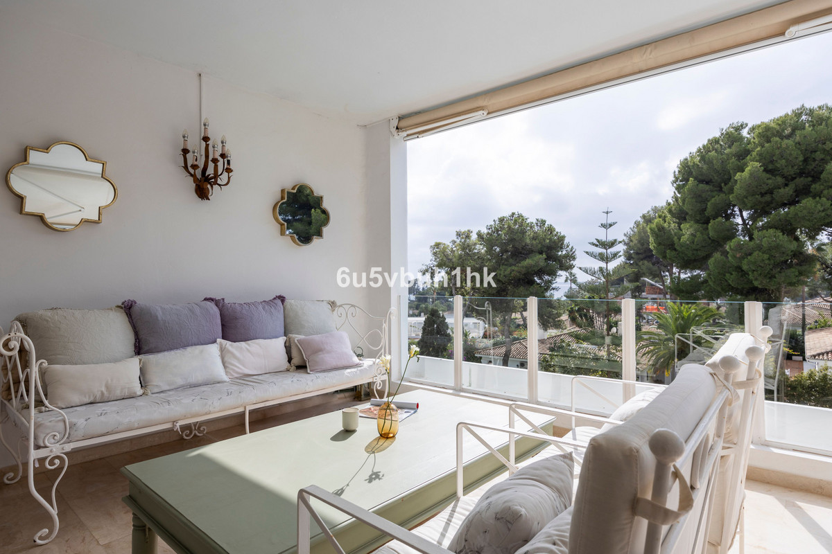 Penthouse te koop in Los Monteros | 3 slaapkamers H4884940