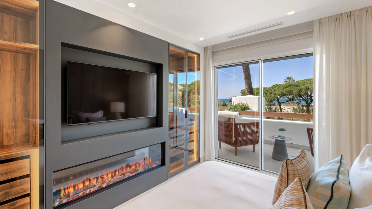 Tussenverdieping Appartement in Los Monteros-2