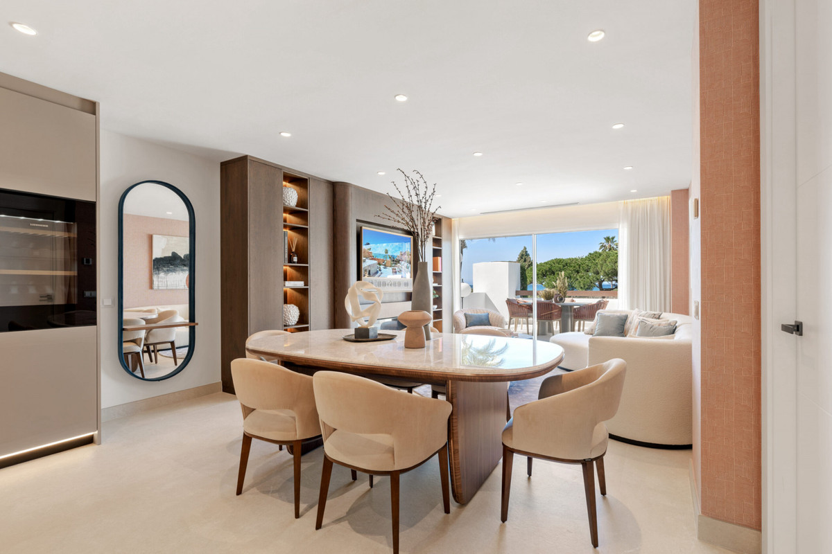 Tussenverdieping Appartement in Los Monteros-3
