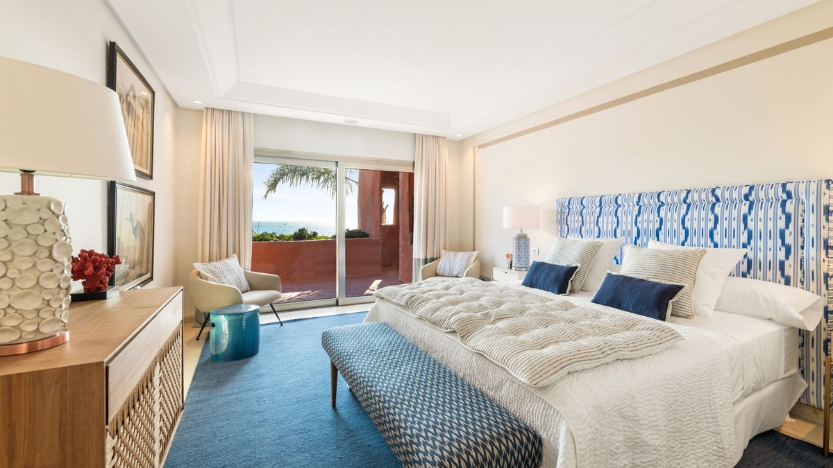 Penthouse in Los Monteros-12