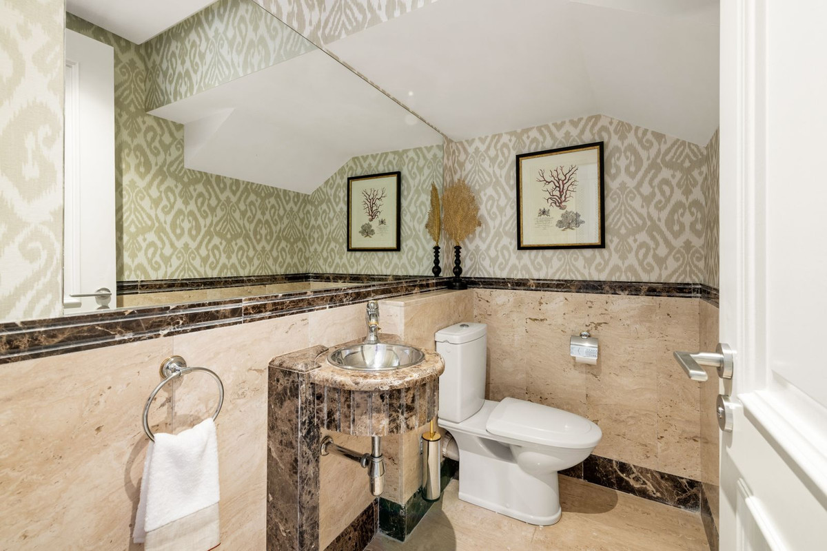 Penthouse in Los Monteros-17