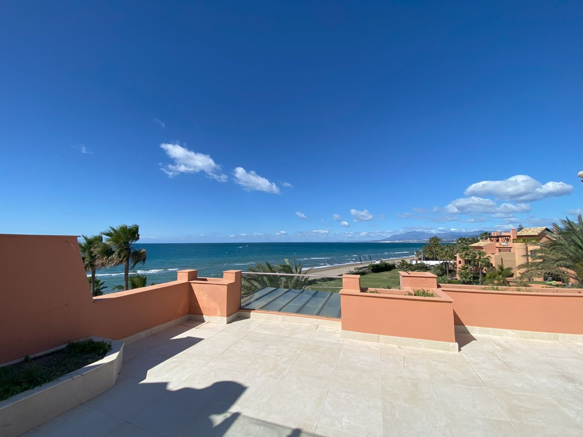 Penthouse in Los Monteros-23