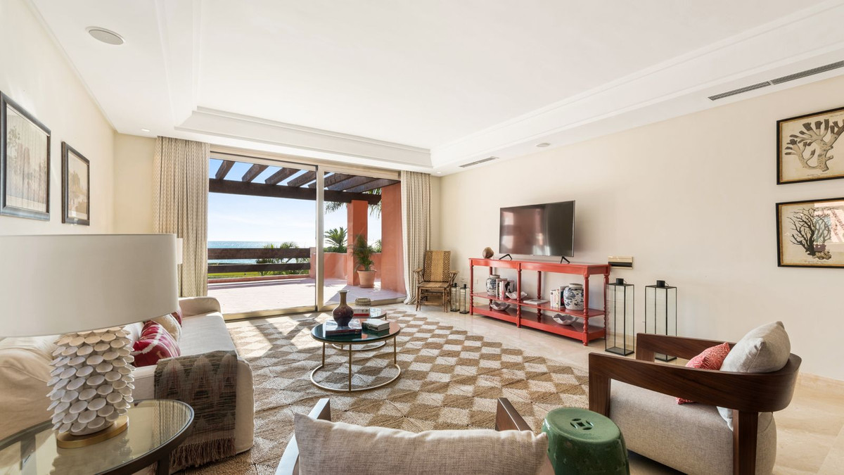 Penthouse in Los Monteros-4