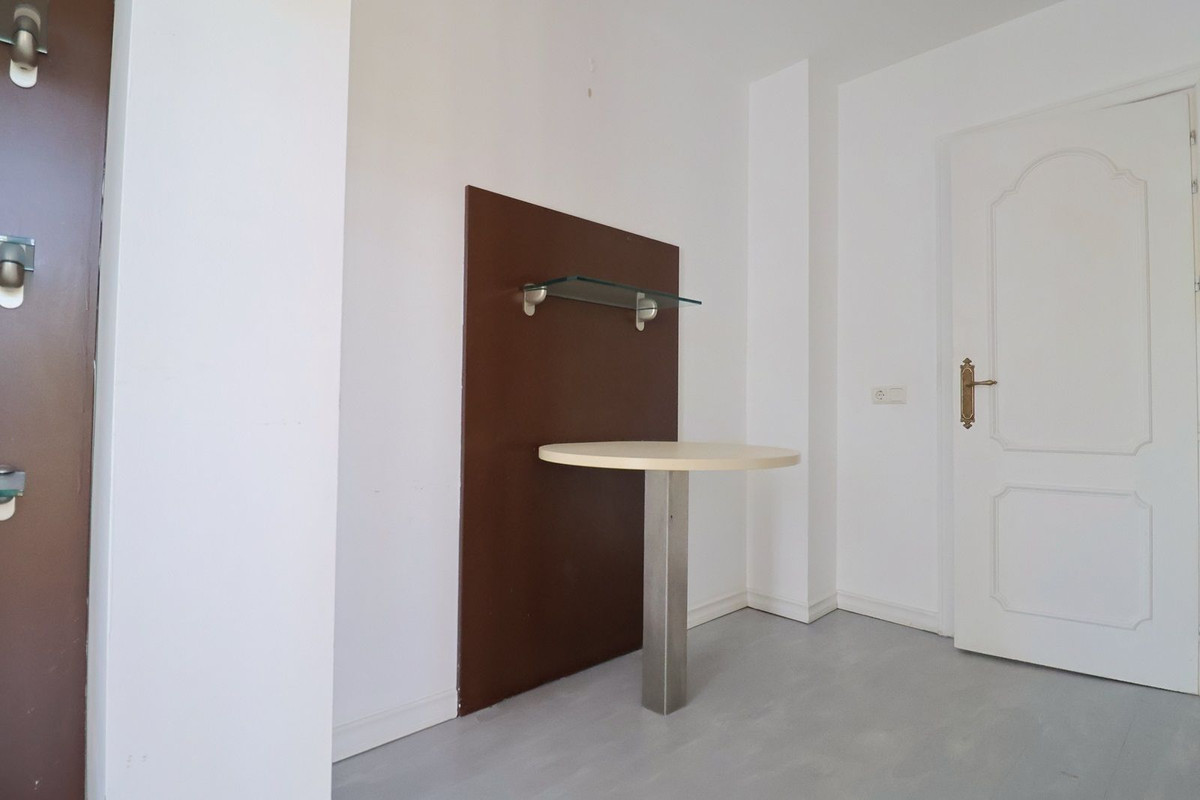 Appartement te koop in Los Monteros | 3 slaapkamers H5085529