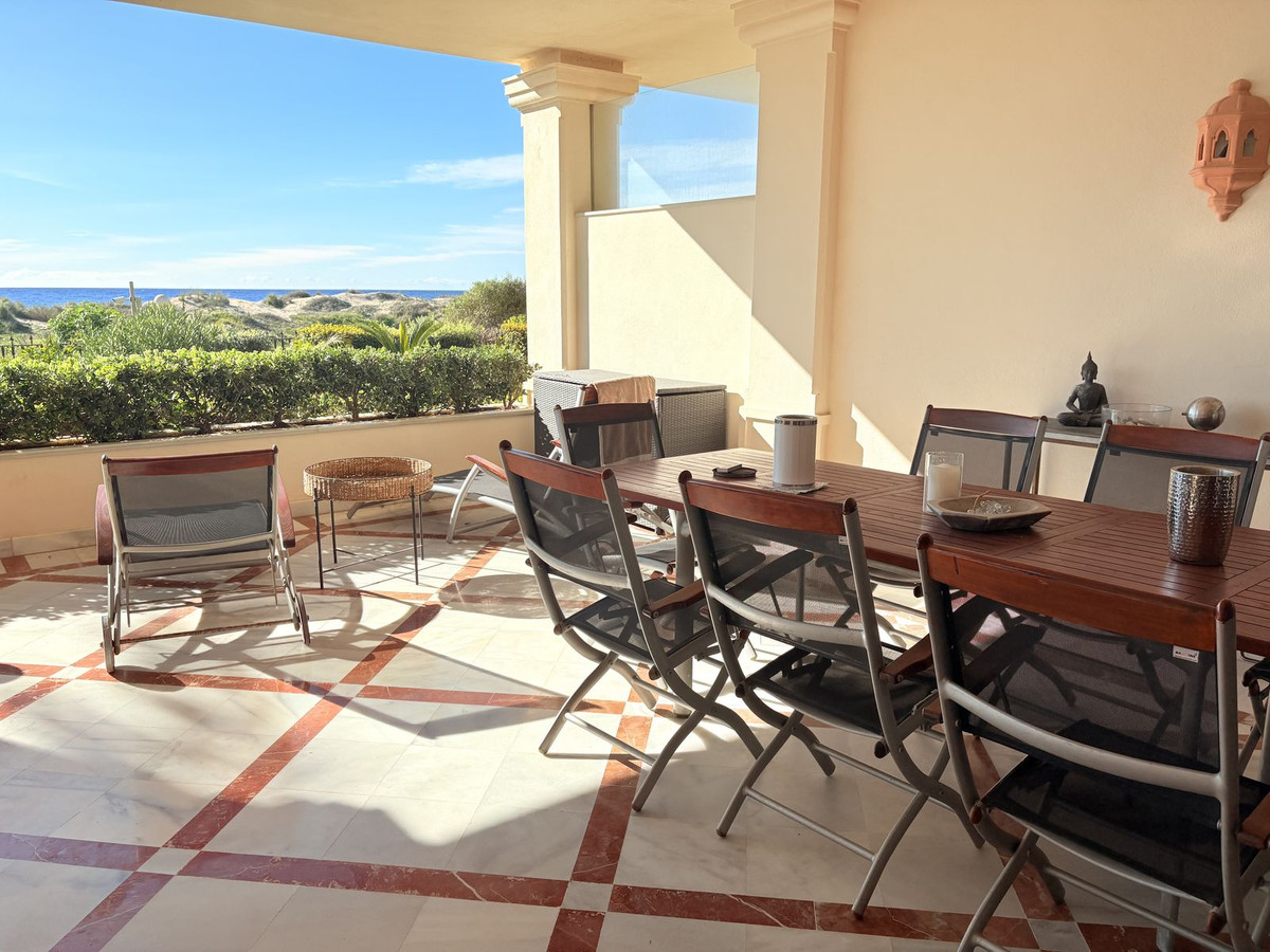 Appartement te koop in Los Monteros | 3 slaapkamers H5293915