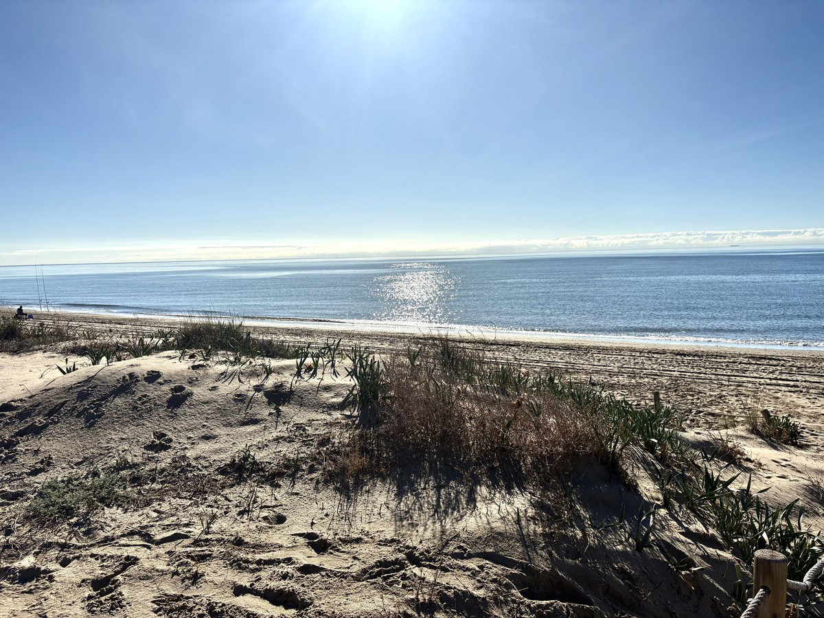 Appartement te koop in Los Monteros | 3 slaapkamers H5293915