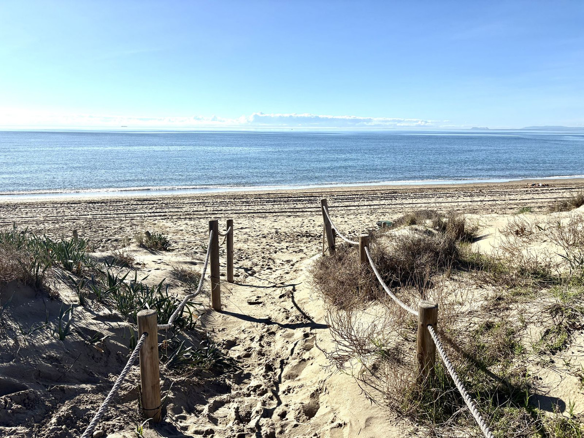 Appartement te koop in Los Monteros | 3 slaapkamers H5293915