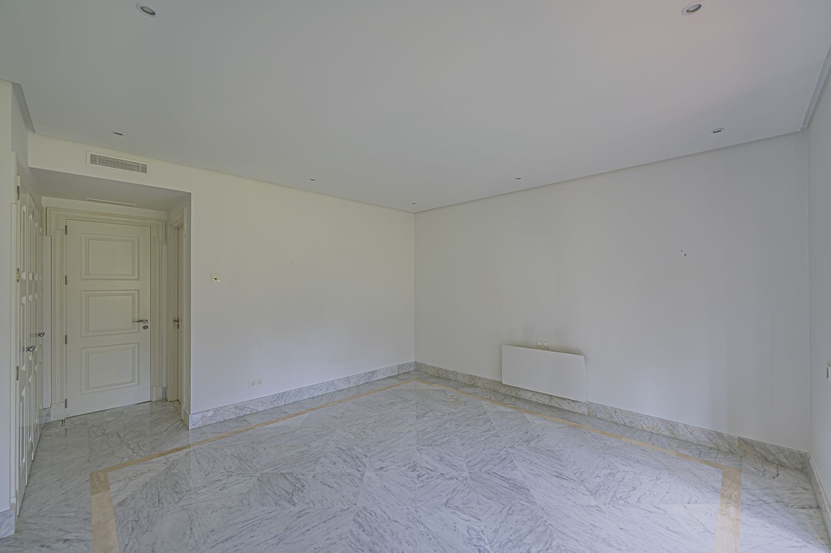 Property main view 37