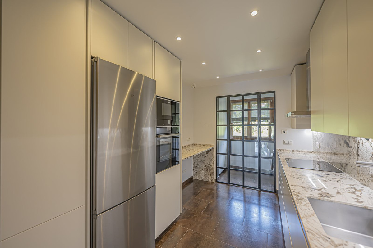 Property main view 40