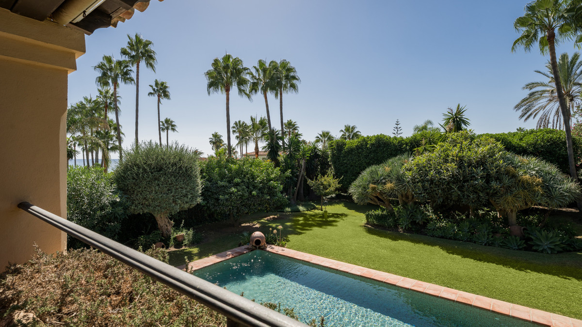 Property main view 44