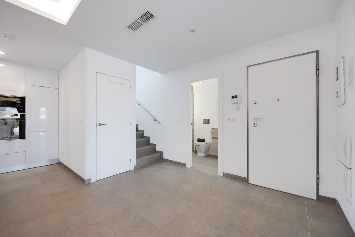 Huis te koop in Los Montesinos | 3 slaapkamers H5292271