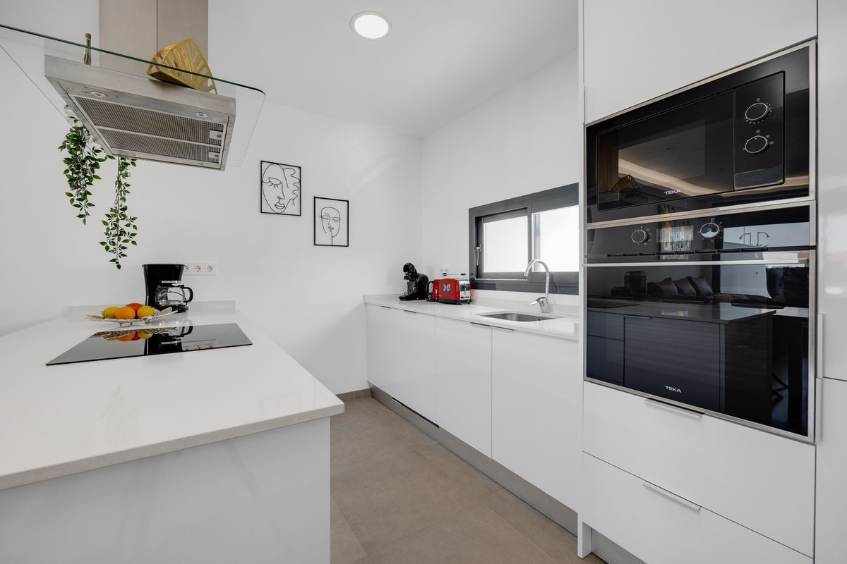 Huis te koop in Los Montesinos | 3 slaapkamers H5292271