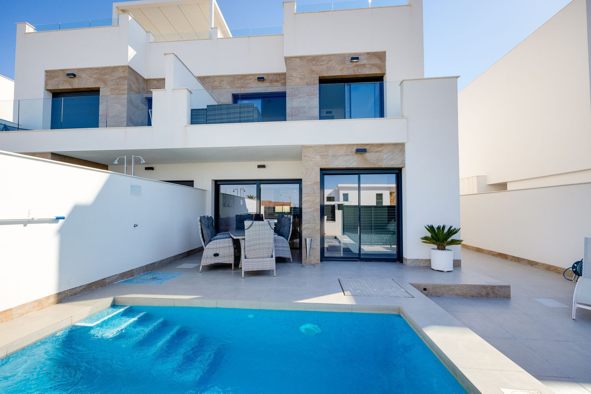 Huis te koop in Los Montesinos | 3 slaapkamers H5292283