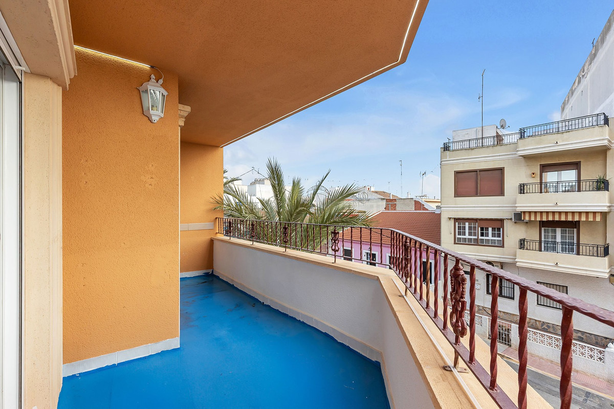 Appartement te koop in Los Montesinos | 3 slaapkamers H5297740