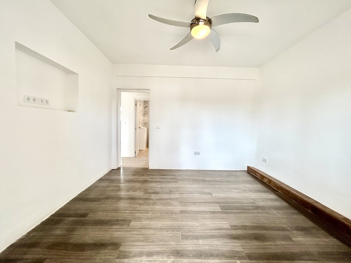 Appartement te koop in Los Montesinos | 8 slaapkamers H5468629