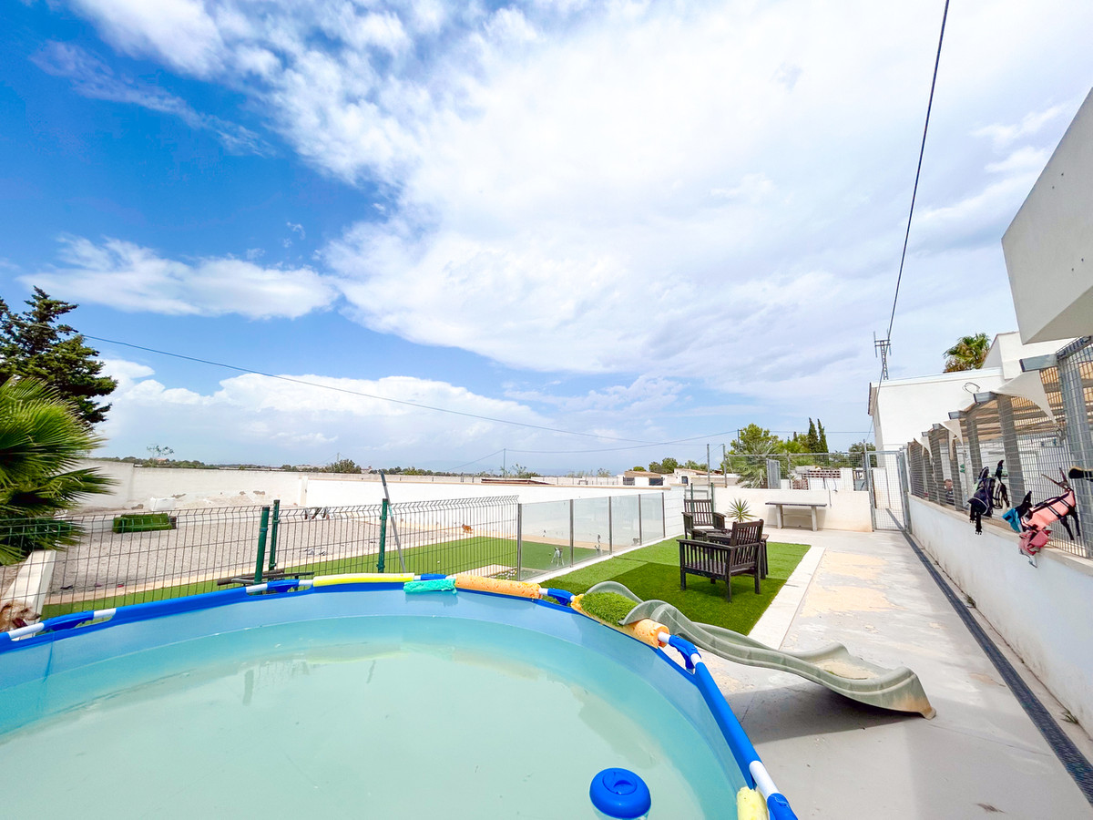 Appartement te koop in Los Montesinos | 8 slaapkamers H5468629