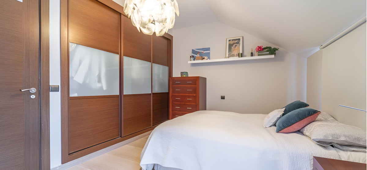 Penthouse Duplex in Los Pacos-11