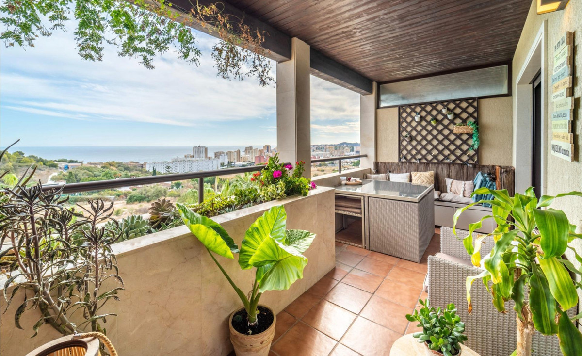 Penthouse Duplex in Los Pacos-3