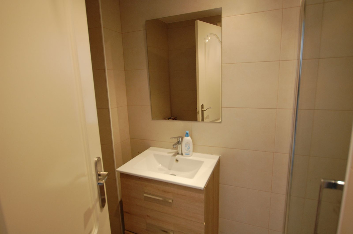 Appartement te koop in Los Pacos | 1 slaapkamers H5236066