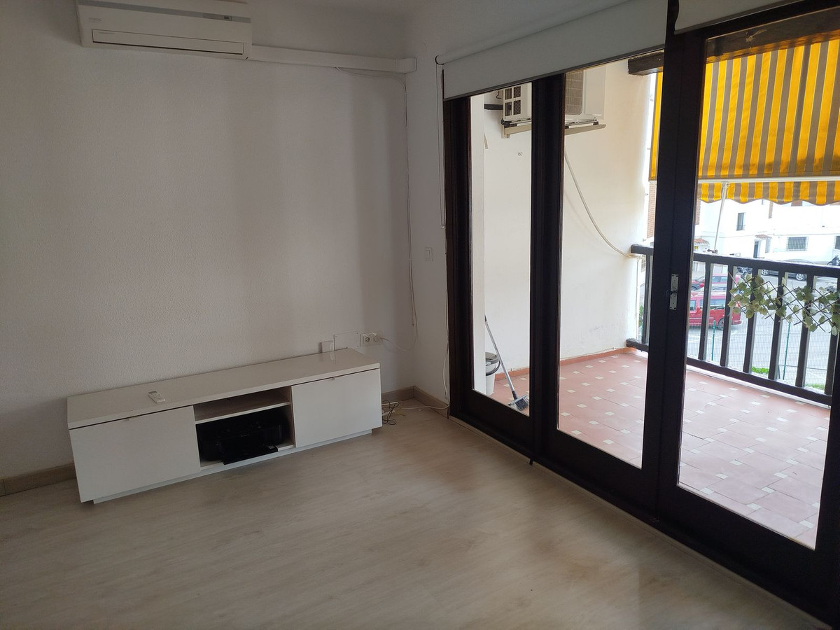 Appartement te koop in Los Pacos | 1 slaapkamers H5236066