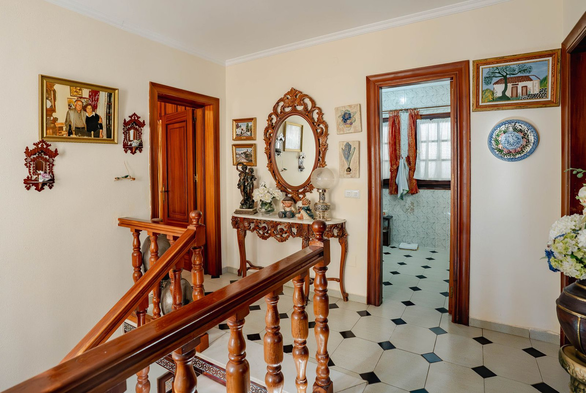 Huis te koop in Los Pacos | 5 slaapkamers H5310052