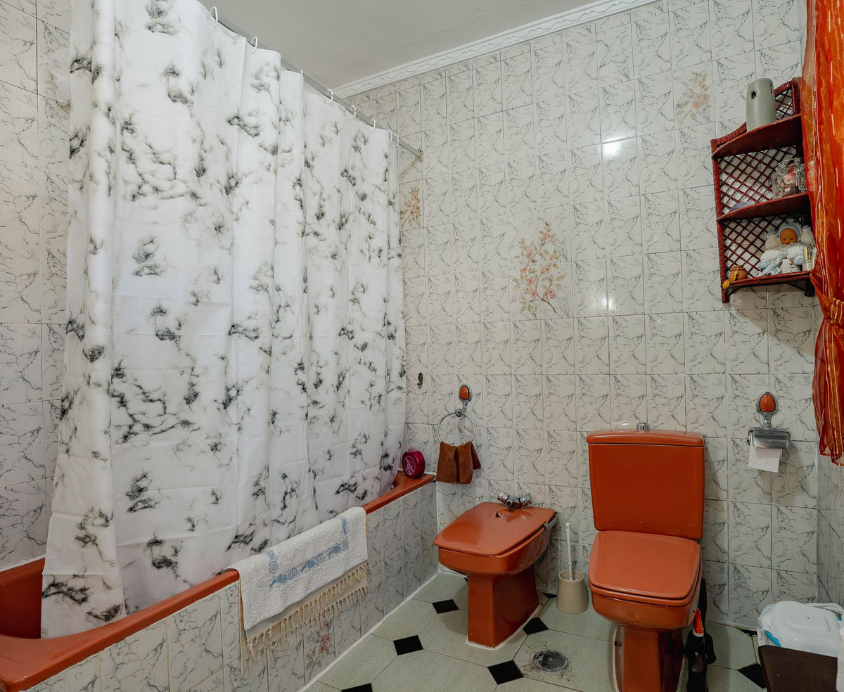 Huis te koop in Los Pacos | 5 slaapkamers H5310052