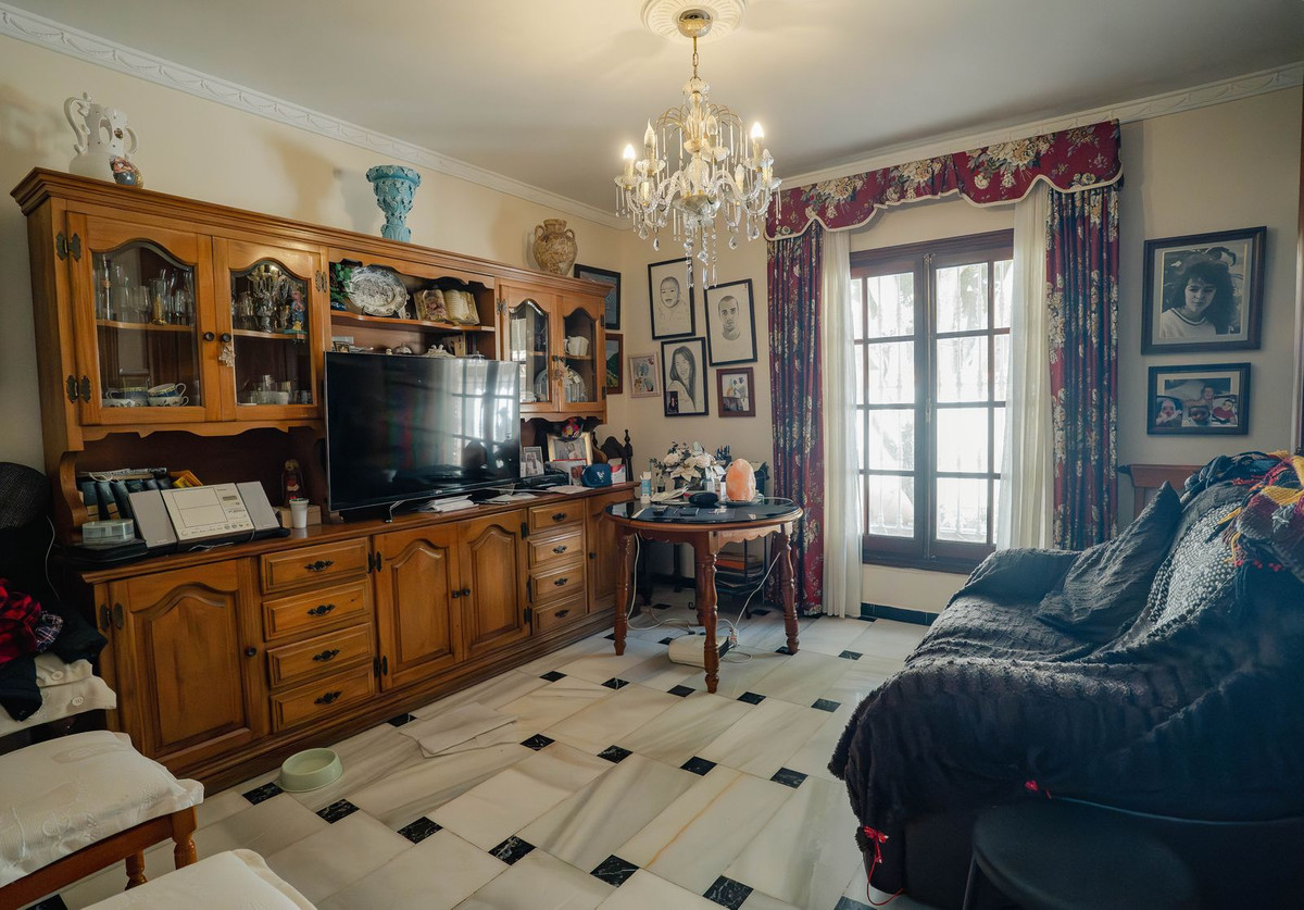 Huis te koop in Los Pacos | 5 slaapkamers H5310052