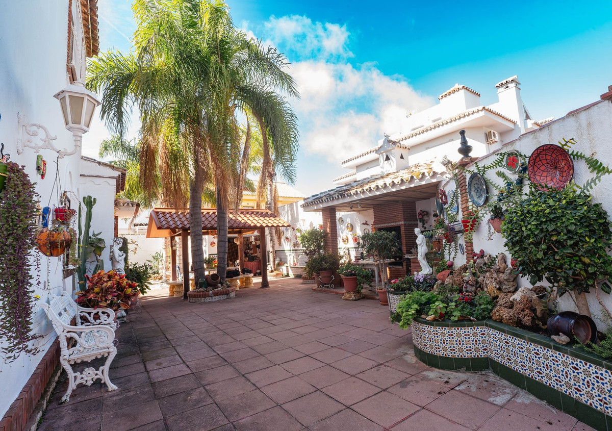 Huis te koop in Los Pacos | 5 slaapkamers H5310052