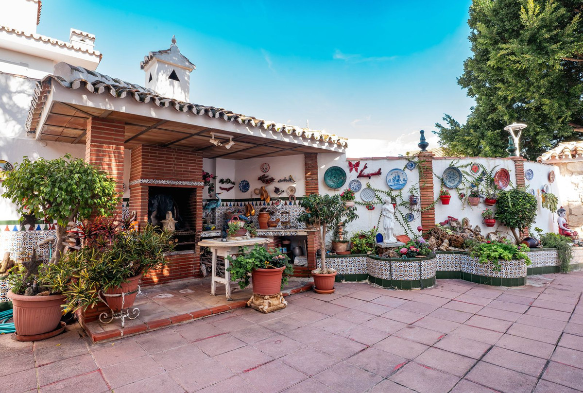 Huis te koop in Los Pacos | 5 slaapkamers H5310052