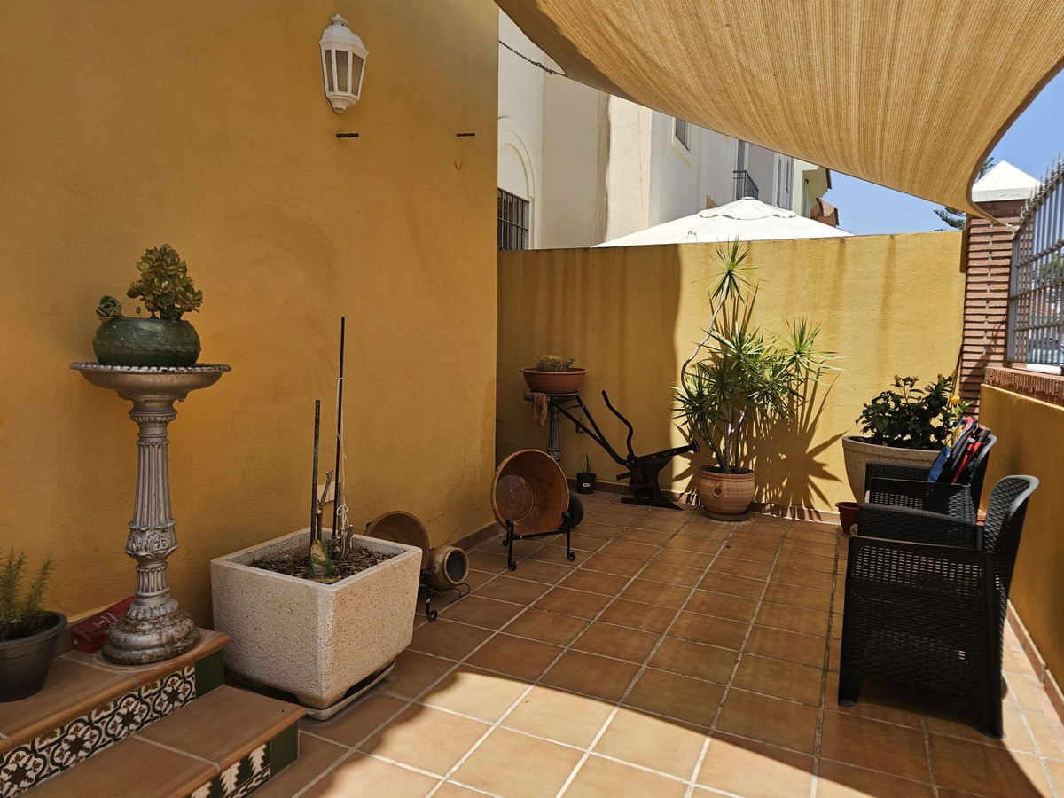 Property main view 80