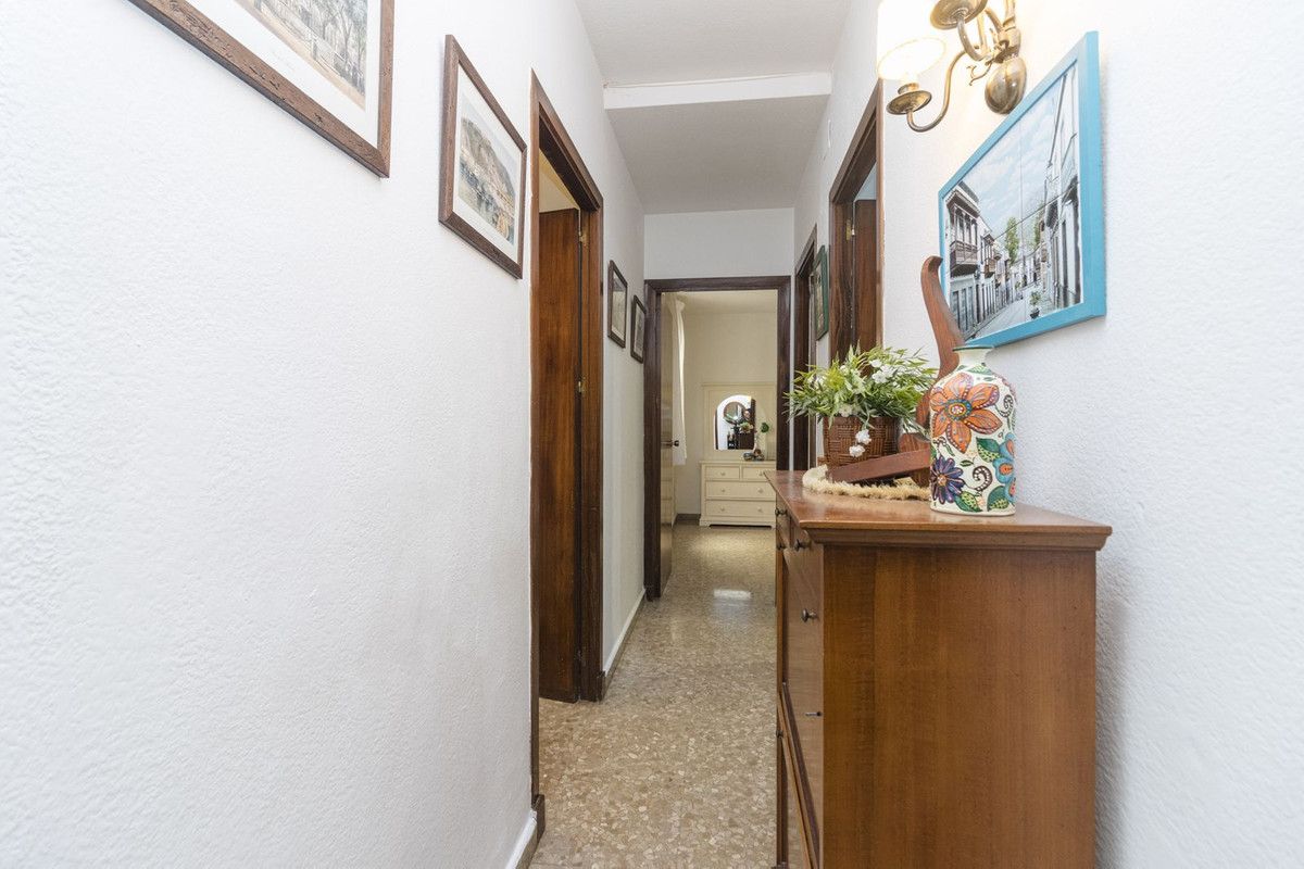 Tussenverdieping Appartement in Malagueta-10