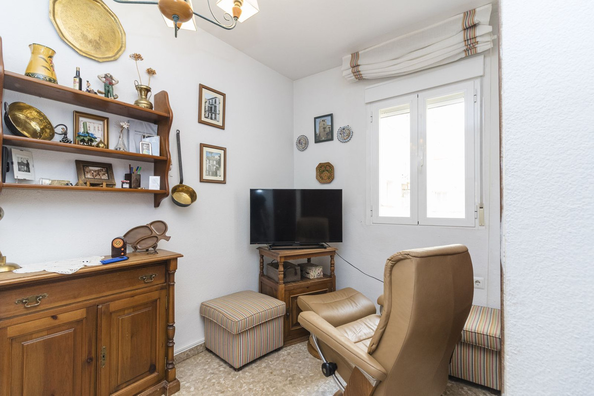 Tussenverdieping Appartement in Malagueta-11