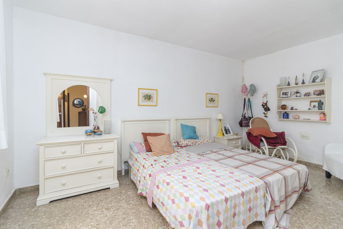 Tussenverdieping Appartement in Malagueta-13