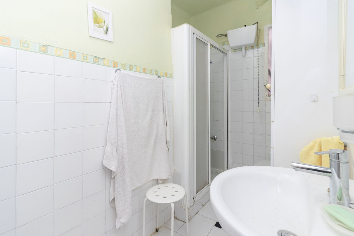 Tussenverdieping Appartement in Malagueta-19