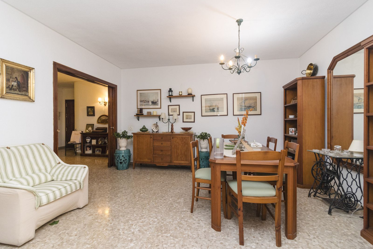 Tussenverdieping Appartement in Malagueta-2