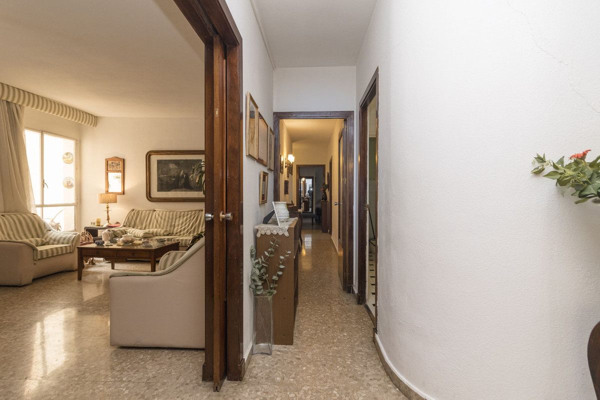 Tussenverdieping Appartement in Malagueta-20
