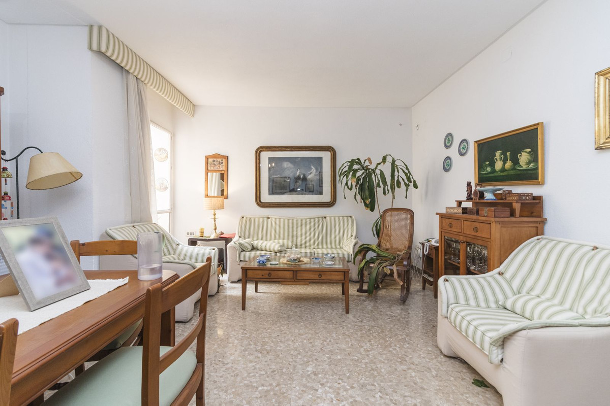 Tussenverdieping Appartement in Malagueta-3