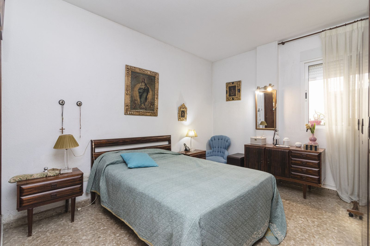 Tussenverdieping Appartement in Malagueta-9