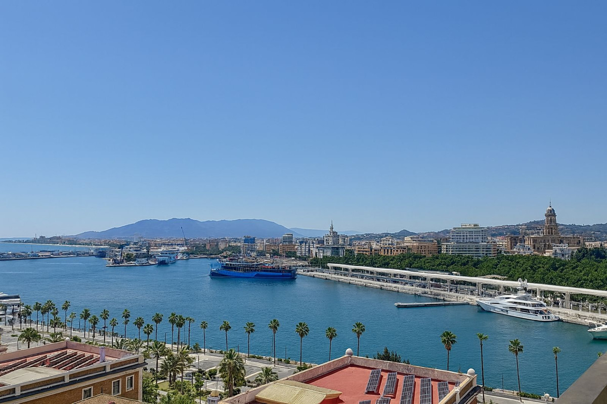 Appartement te koop in Malagueta | 2 slaapkamers H5233684