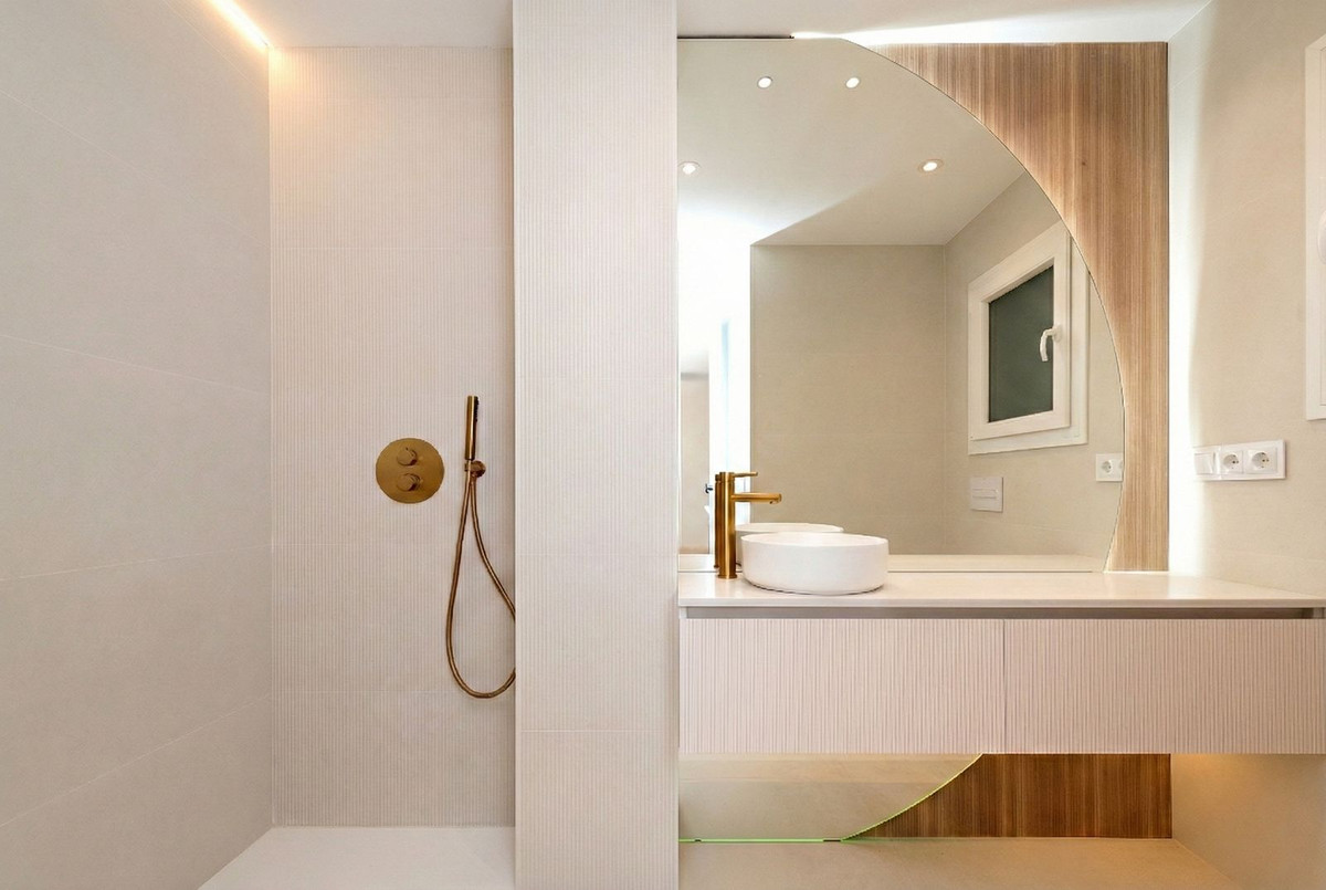 Property main view 16