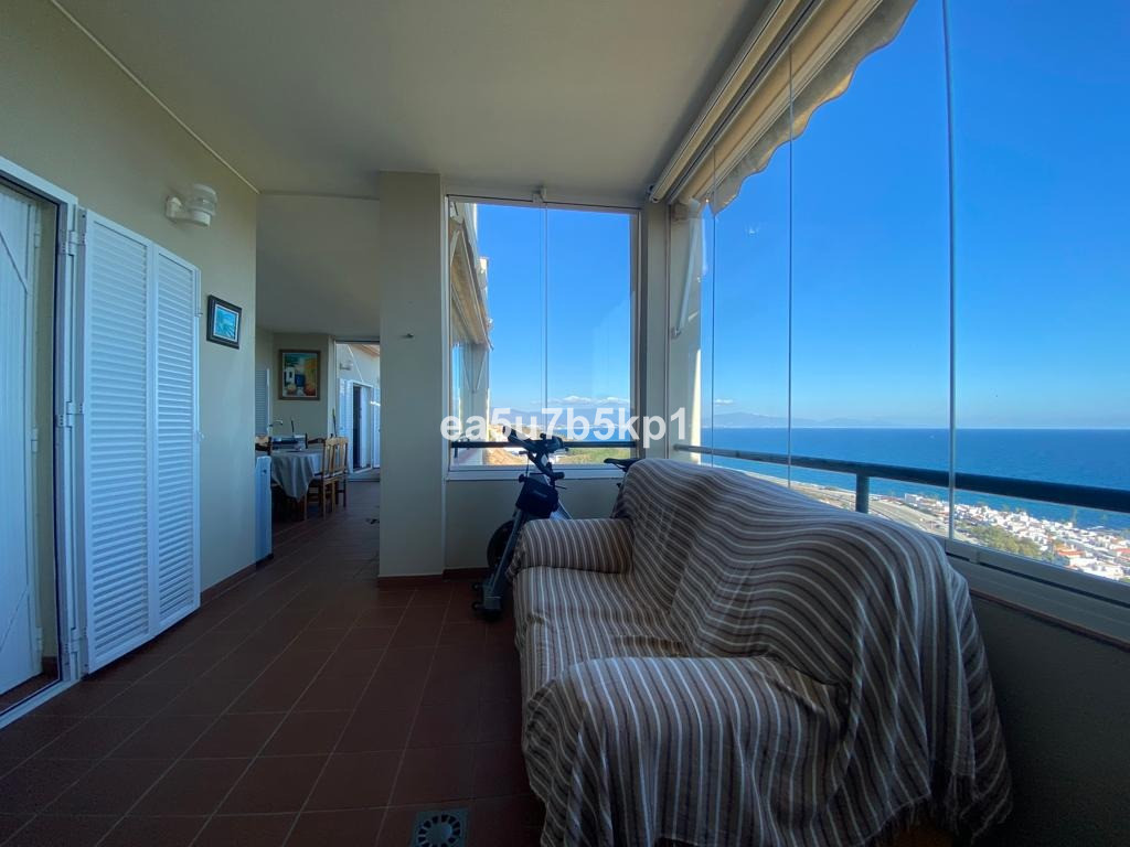 Appartement te koop in Manilva | 3 slaapkamers H4681429