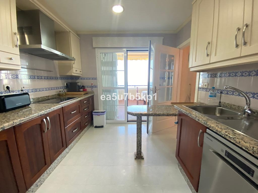 Appartement te koop in Manilva | 3 slaapkamers H4681429