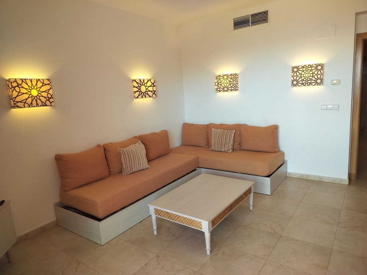 Appartement te koop in Manilva | 2 slaapkamers H5002723