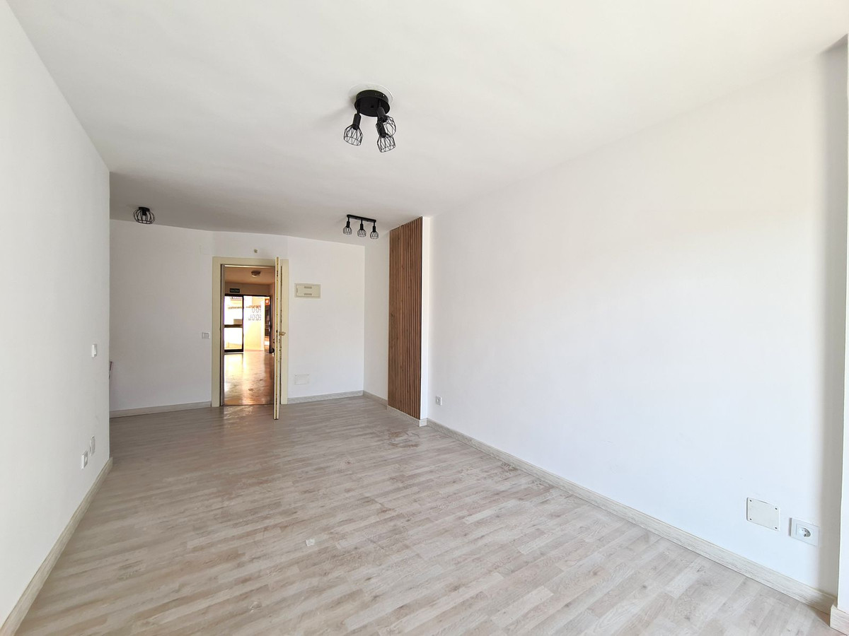 Appartement te koop in Manilva | 3 slaapkamers H5023462