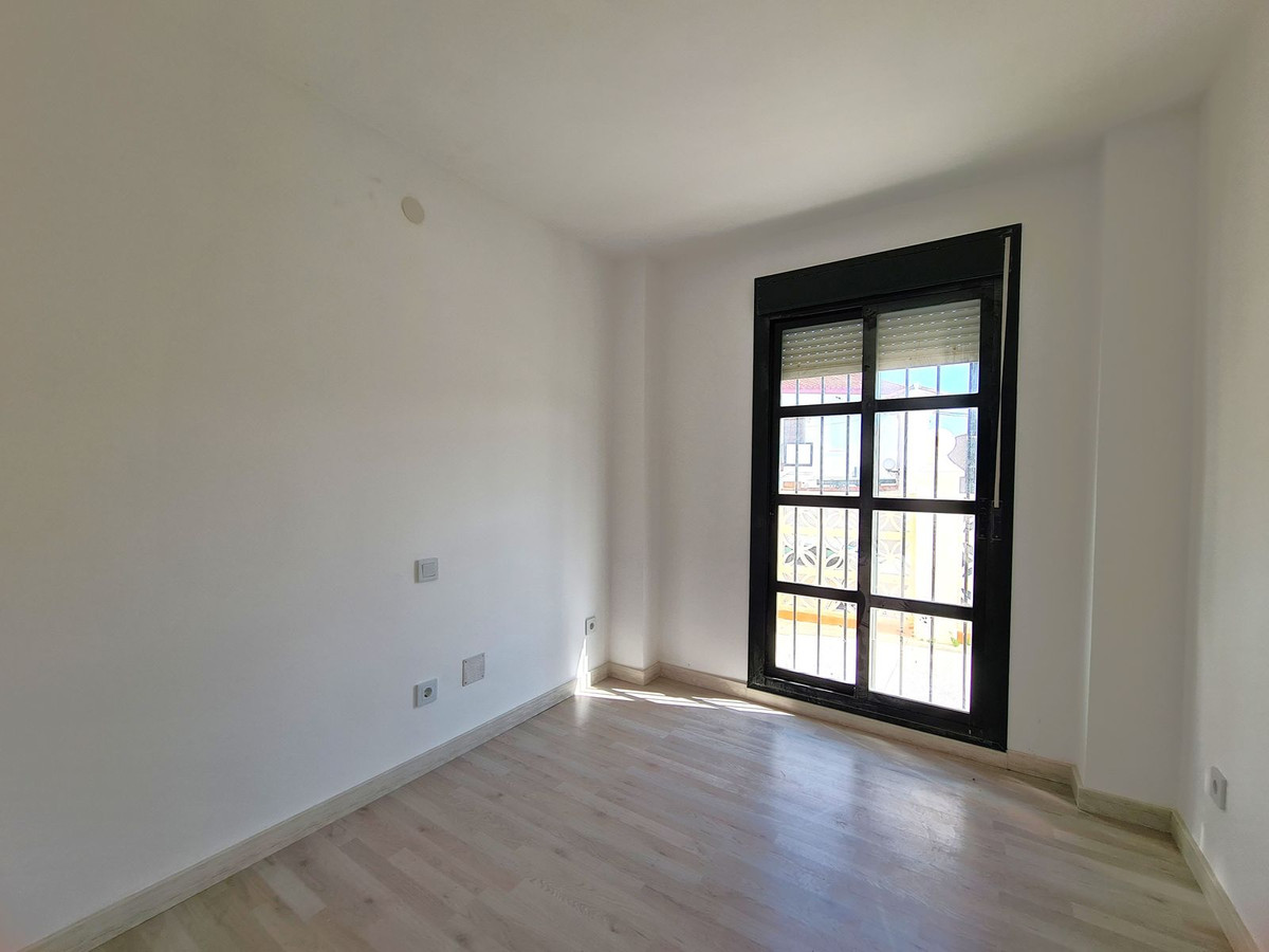 Appartement te koop in Manilva | 3 slaapkamers H5023462